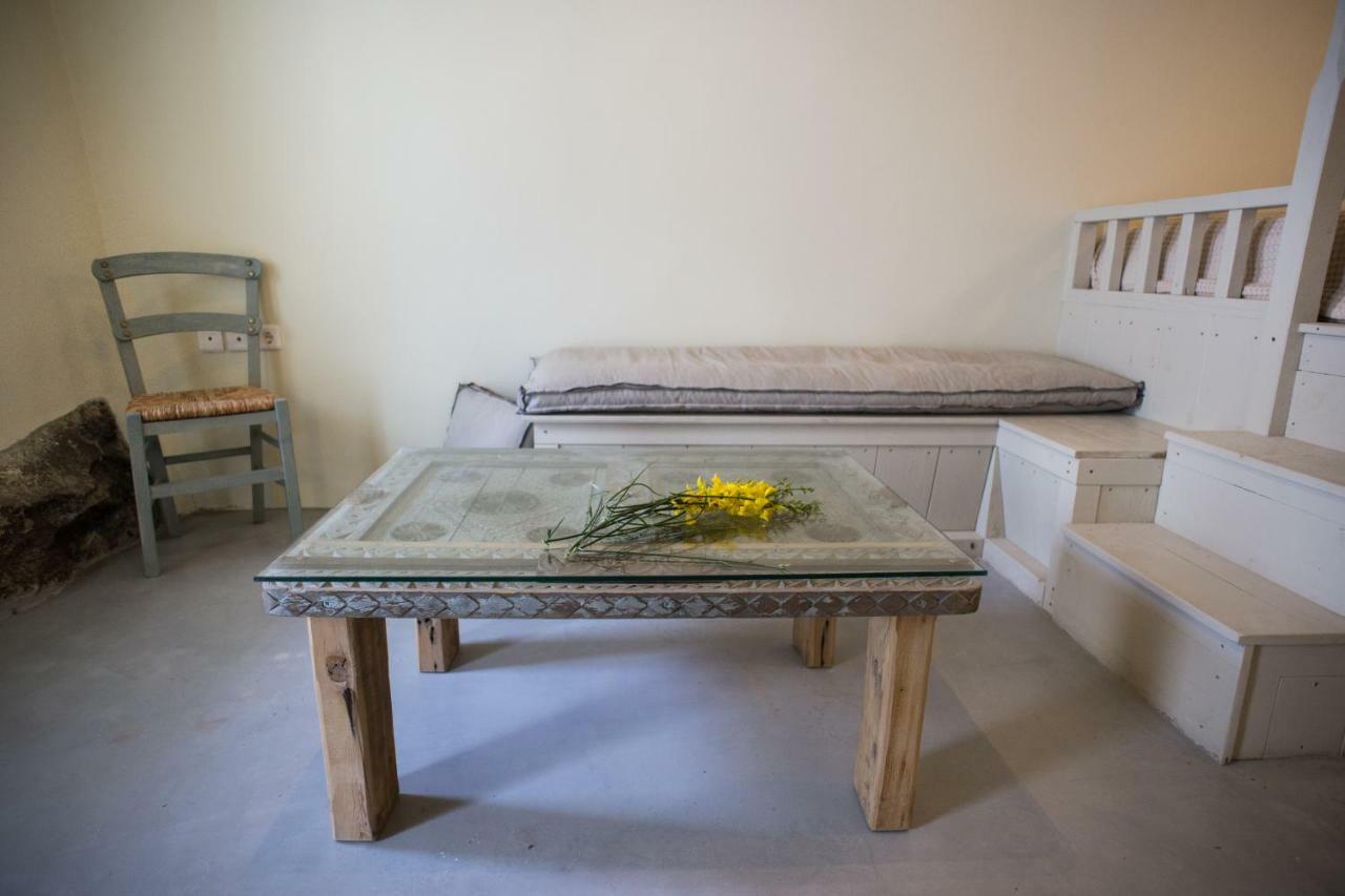 Pyrgos Stone House Villa Emporeios  Bagian luar foto