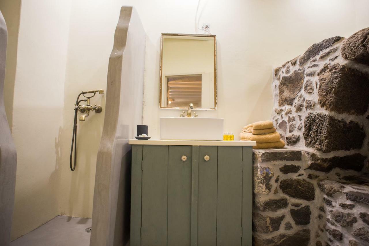 Pyrgos Stone House Villa Emporeios  Bagian luar foto