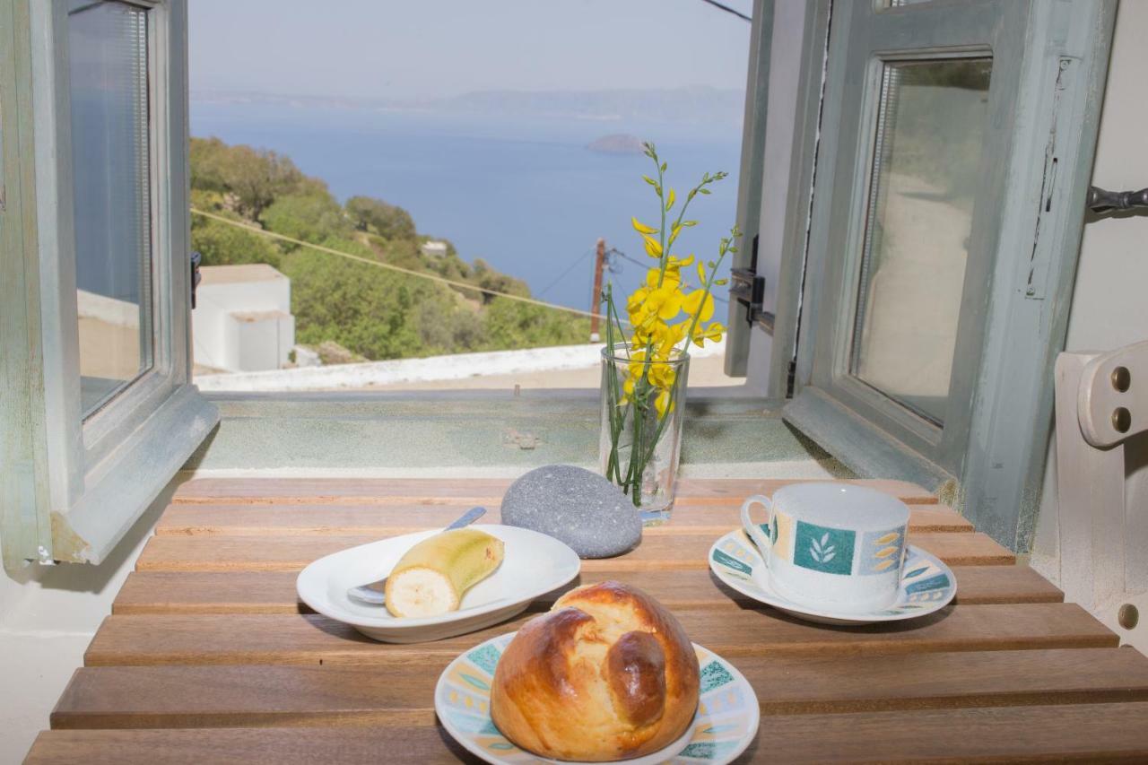 Pyrgos Stone House Villa Emporeios  Bagian luar foto