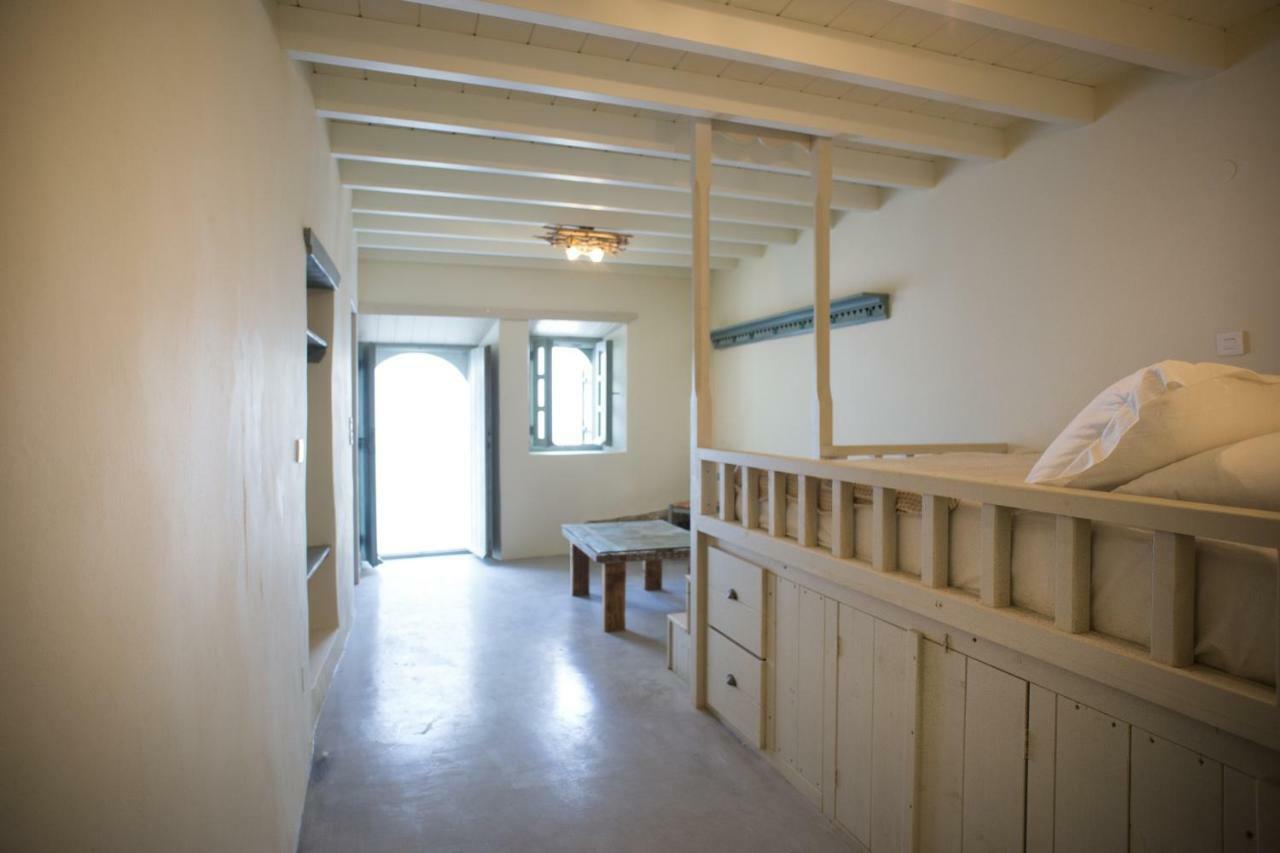 Pyrgos Stone House Villa Emporeios  Bagian luar foto
