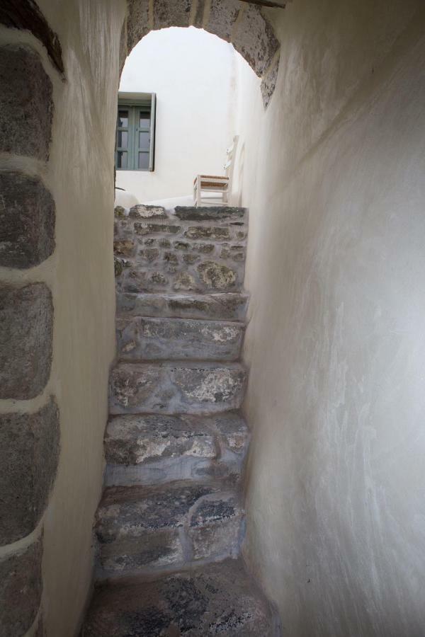Pyrgos Stone House Villa Emporeios  Bagian luar foto